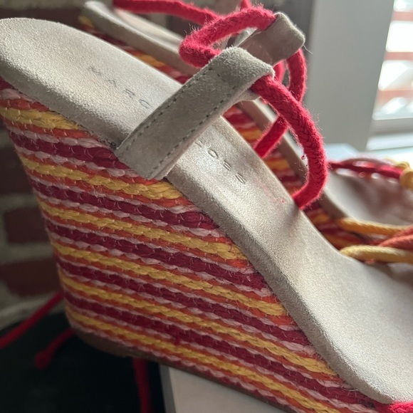 Marc Jacobs Wedges - Picture 3 of 6